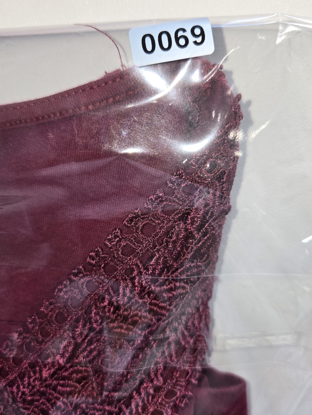 LOFT Wine Embroidered V-Neck Puff Sleeve Top Womens Size XS - Picture 9 of 10
